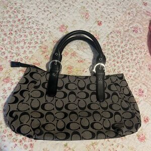 2000’s Coach Shoulder Bag